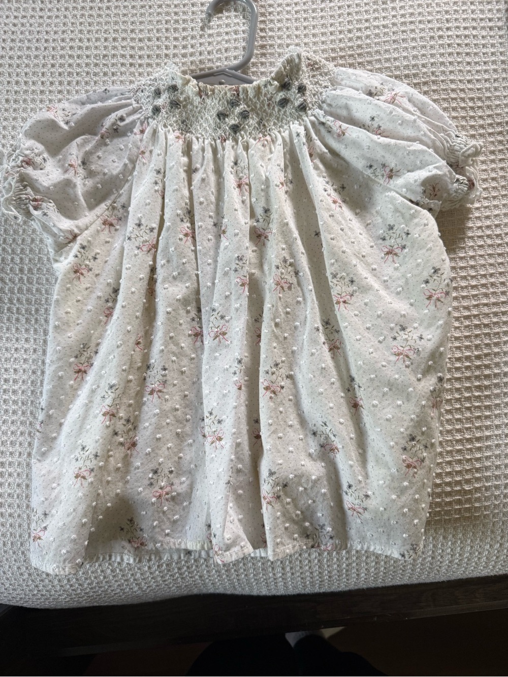 Girls' Cream Floral Smocked Puff-Sleeve Dress